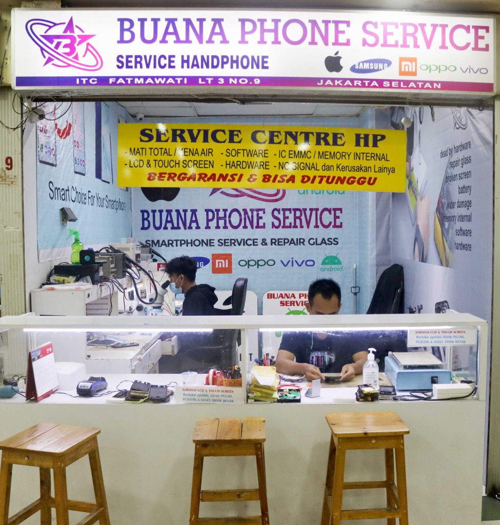 Ganti Kaca Samsung iPhone Jaksel